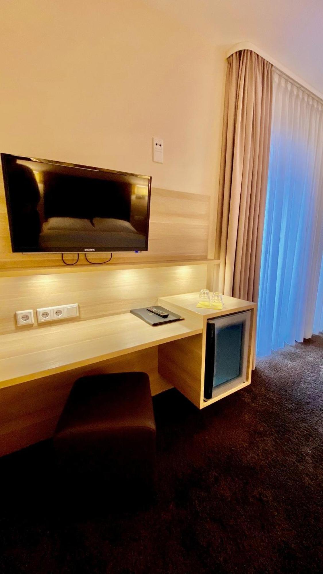 Hotel Bacchus Bensheim Kamer foto
